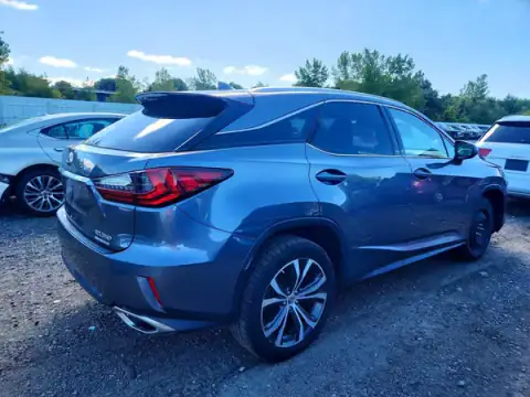 2T2BZMCA0HC085994 — 2017 Lexus RX, photo 3 from Copart 03.10.2026, Minor dents and scratches