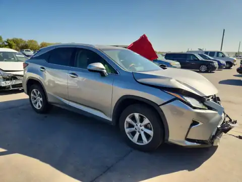 2T2BZMCA1HC072414 — 2017 Lexus RX, zdjęcie 4 z Copart, Przód