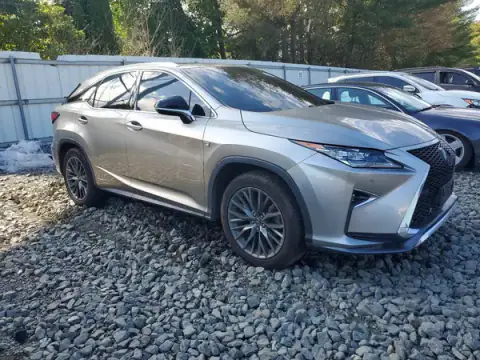 2T2BGMCA7KC043108 — 2019 Lexus RX, zdjęcie 4 z Copart 28.09.2026, Zalanie