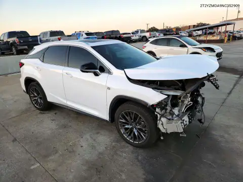 2T2YZMDA9NC352909 — 2022 Lexus RX, zdjęcie 4 z Copart, Przód