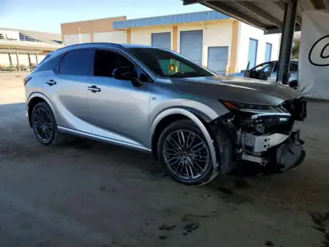 2T2BCMEA5PC001830 — 2023 Lexus RX, foto 4 de Copart, Parte delantera