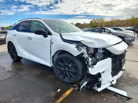 2T2BCMEA8RC020164 — 2024 Lexus RX, photo 4 from Copart, Front end