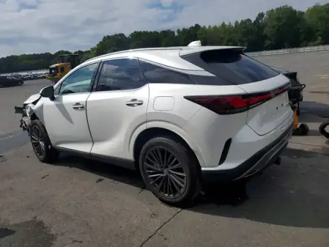 2T2BAMCA9SC104637 — 2025 Lexus RX, photo 2 from Copart 20.10.2026, Front end