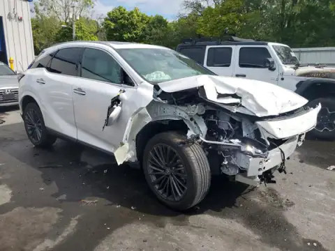 2T2BAMCA9SC104637 — 2025 Lexus RX, photo 4 from Copart 20.10.2026, Front end