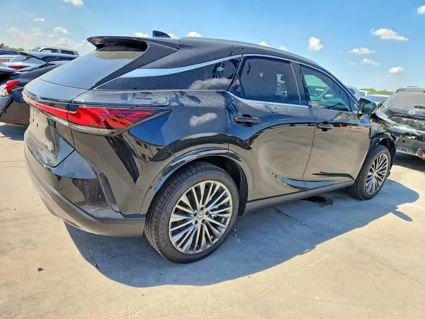 2T2BBMCA3SC088416 — 2025 Lexus RX, фото 3 с аукциона Copart 24.09.2026, Передняя часть
