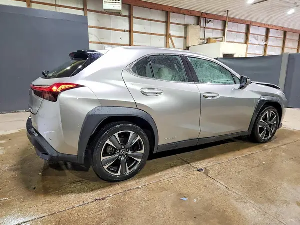 JTHP9JBH5L2035329 — 2020 Lexus UX, фото 3 с аукциона Copart 28.09.2026, Передняя часть