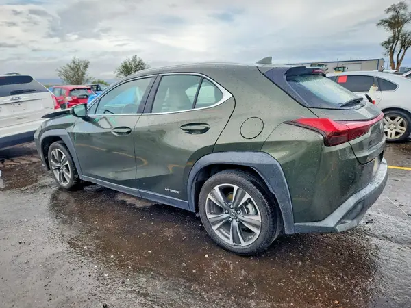 JTHX9JBH3L2035605 — 2020 Lexus UX, photo 2 from Copart, Front end