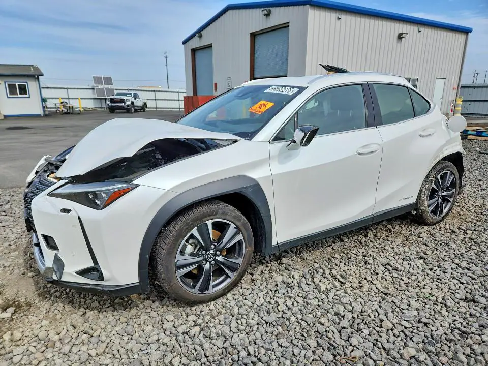 JTHL9JBH9M2042557 Lexus UX 2021 — Rollover damage, before-repair photo
