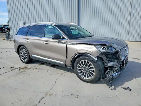 5LM5J7WC2MGL14798 — 2021 Lincoln Aviator, фото 4 с аукциона Copart 22.10.2026, ПЕРЕДНЯЯ ЧАСТЬ