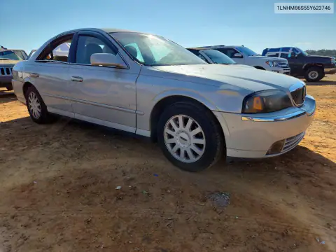 1LNHM86S55Y623746 — 2005 Lincoln LS, photo 4 from Copart, Flood