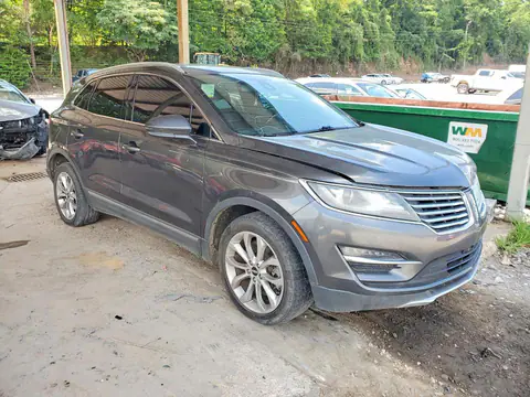 5LMCJ2C9XHUL21623 — 2017 Lincoln MKC, photo 4 from Copart 06.10.2026, Normal wear