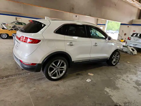 2019 LINCOLN MKC VIN 5LMCJ3D93KUL03668 фото 3