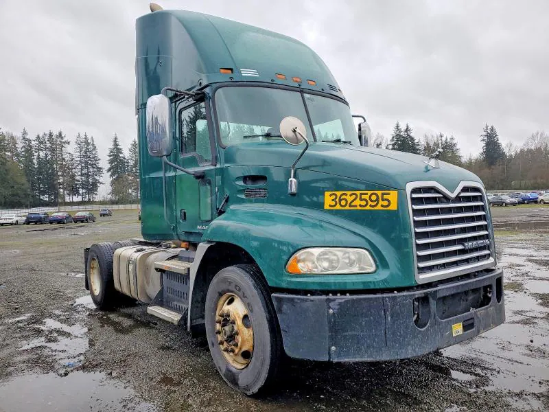 2017 Mack 600 VIN 1M1AW01X4HM009903 фото 1