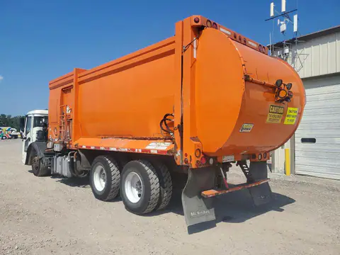 2018 MACK 600 VIN 1M2LR06C5JM003390 фото 2