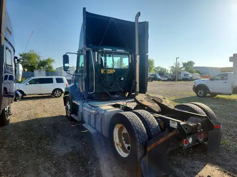 2017 MACK UNKNOWN VIN 1M1AW01XXHM009713 фото 3