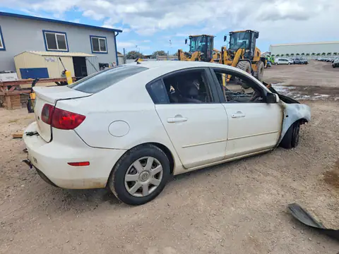 2006 MAZDA 3 VIN JM1BK12F361489085 фото 3
