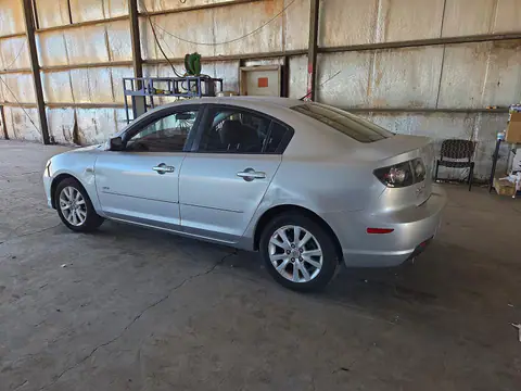 2007 MAZDA 3 VIN JM1BK323471660929 фото 2