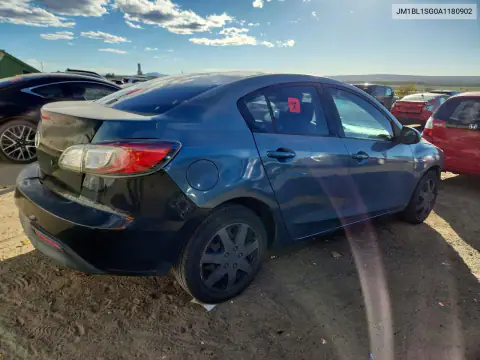 JM1BL1SG0A1180902 — 2010 Mazda 3, photo 3 from Copart, Front end