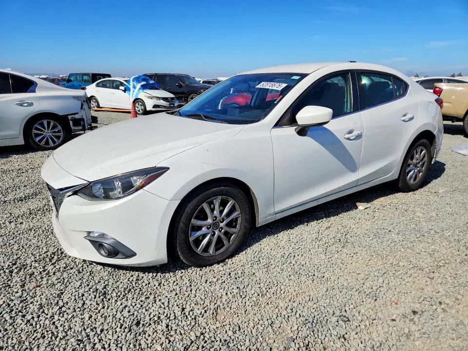 3MZBM1V75FM194276 Mazda 3 2015 — Front end damage, before-repair photo