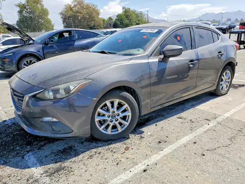 JM1BM1V78F1248766 — 2015 Mazda 3, Parte trasera (Rear End), fotos antes de reparar