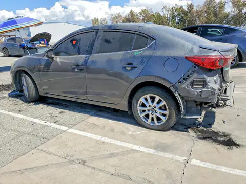 JM1BM1V78F1248766 — 2015 Mazda 3, photo 2 from Copart 19.10.2026, Rear end