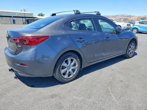 JM1BM1T76G1289417 — 2016 Mazda 3, photo 3 from Copart 29.09.2026, Rear end