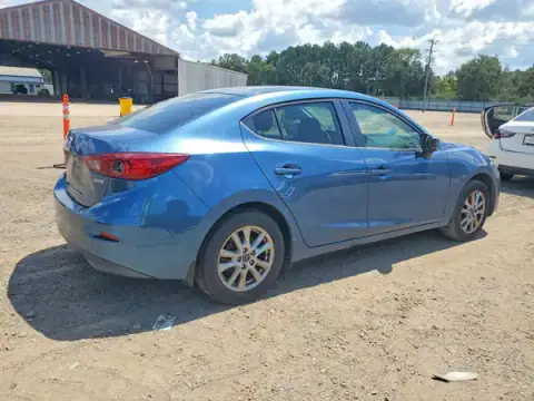 3MZBN1U77HM144433 — 2017 Mazda 3, photo 3 from Copart 23.10.2026, Minor dents and scratches