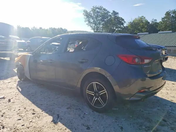 3MZBN1K75HM134891 — 2017 Mazda 3, photo 2 from Copart 07.10.2026, Fire
