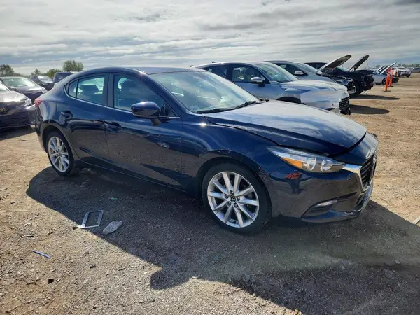 3MZBN1V74HM135784 — 2017 Mazda 3, photo 4 from Copart, Front end