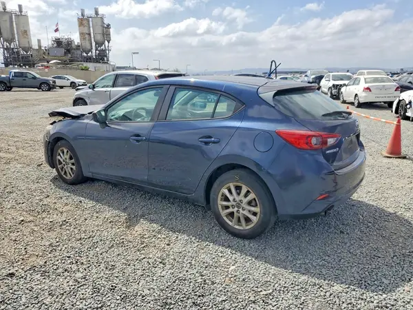 3MZBN1K76HM110356 — 2017 Mazda 3, фото 2 с аукциона Copart, Передняя часть