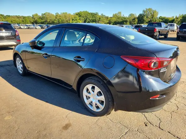 3MZBN1U73HM109744 — 2017 Mazda 3, photo 2 from Copart 06.10.2026, Flood