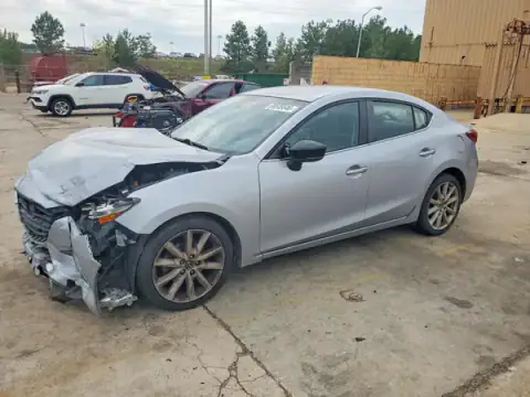 3MZBN1V7XHM104541 — 2017 Mazda 3, Przód (Front End), zdjęć przed naprawą