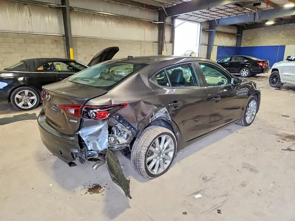 3MZBN1V70HM146071 — 2017 Mazda 3, photo 3 from Copart 12.10.2026, Hail