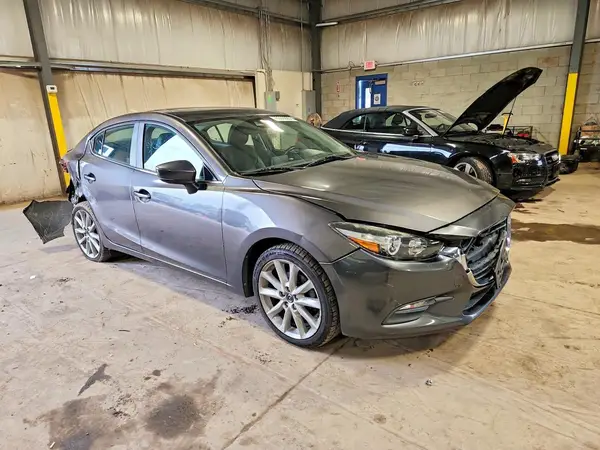 3MZBN1V70HM146071 — 2017 Mazda 3, photo 4 from Copart 12.10.2026, Hail