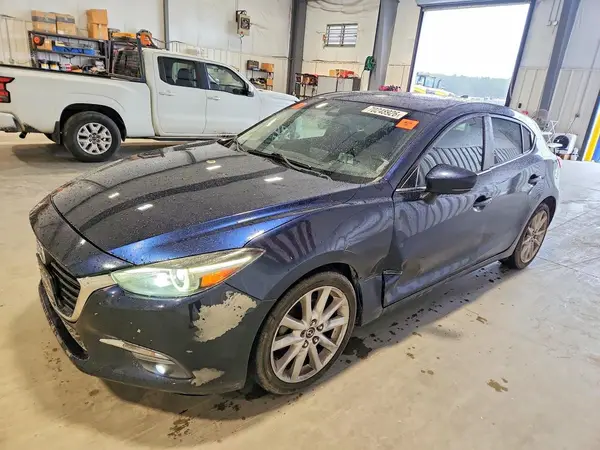 3MZBN1M37HM140184 Mazda 3 2017 — Front end damage, before-repair photo