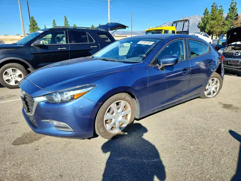 3MZBN1U7XHM156253 Mazda 3 2017 — Rear end damage, before-repair photo