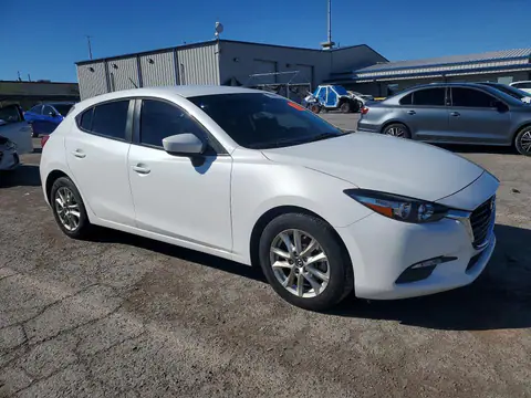 3MZBN1K70HM103063 — 2017 Mazda 3, фото 4 с аукциона Copart 29.10.2026, Подтопление