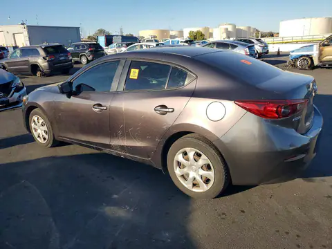 3MZBN1U76JM203381 — 2018 Mazda 3, ფოტო 2, Copart 28.10.2026, ვანდალიზმი