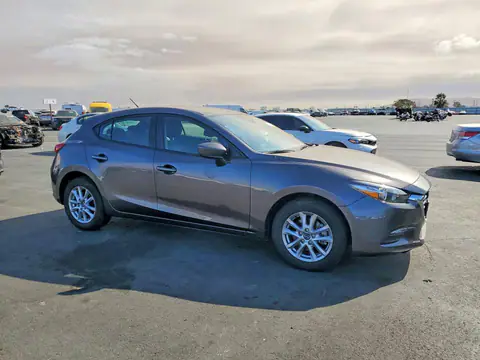 3MZBN1K75JM203584 — 2018 Mazda 3, фото 4 с аукциона Copart 28.09.2026, Задняя часть