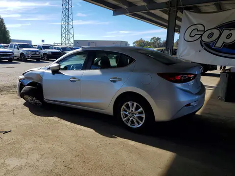 2018 Mazda 3 VIN 3MZBN1U78JM260276 фото 2