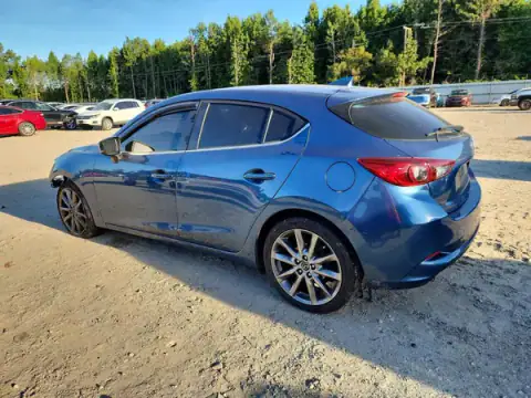 3MZBN1L36JM260727 — 2018 Mazda 3, photo 2 from Copart, Front end
