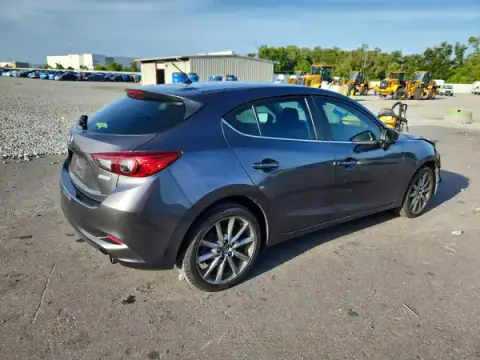 3MZBN1L30JM250114 — 2018 Mazda 3, photo 3 from Copart 28.09.2026, Front end