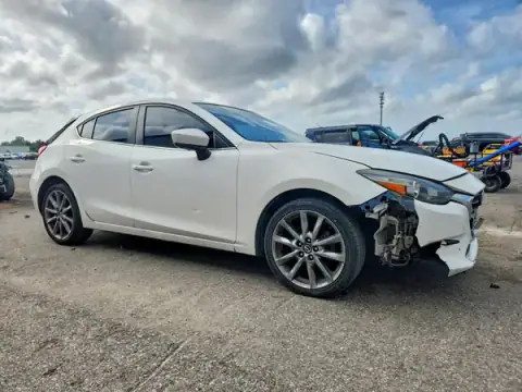 3MZBN1L36JM265460 — 2018 Mazda 3, photo 4 from Copart, Front end