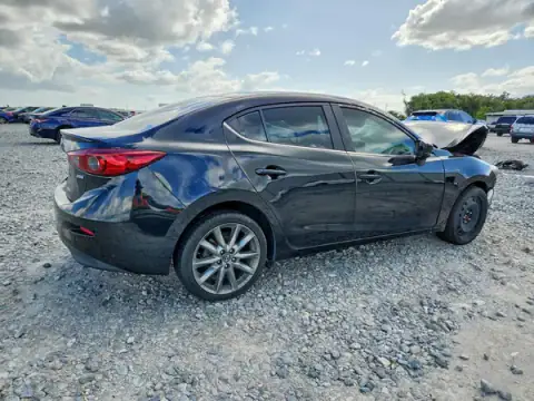 3MZBN1V39JM168542 — 2018 Mazda 3, photo 3 from Copart 05.10.2026, Front end