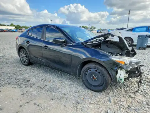 3MZBN1V39JM168542 — 2018 Mazda 3, photo 4 from Copart 05.10.2026, Front end