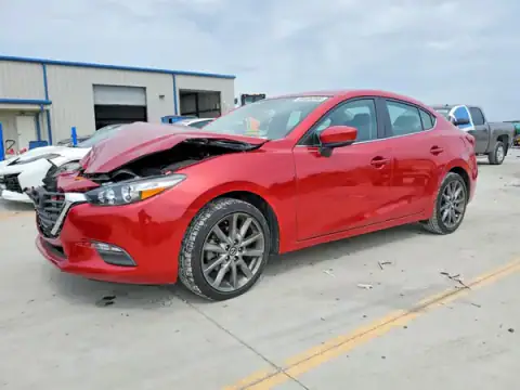 3MZBN1V33JM250377 Mazda 3 2018 — Front end damage, before-repair photo