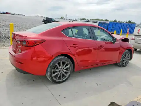 3MZBN1V33JM250377 — 2018 Mazda 3, zdjęcie 3 z Copart, Przód