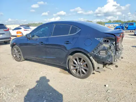 3MZBN1V37JM215745 — 2018 Mazda 3, photo 2 from Copart, Rear end