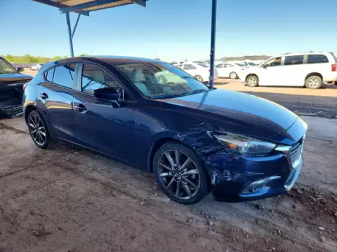 3MZBN1M35JM172167 — 2018 Mazda 3, photo 4 from Copart, Front end