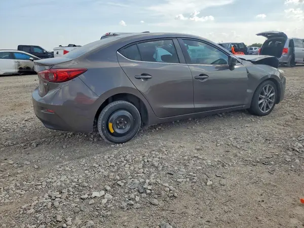 3MZBN1V35JM189324 — 2018 Mazda 3, zdjęcie 3 z Copart 02.10.2026, Przód